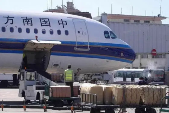 Good price Big Volume Cargo International Air Freight forwarder From China To Italy online